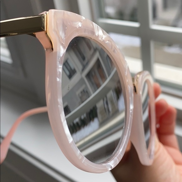 Pink Mirror Sun Glasses - Picture 4 of 4